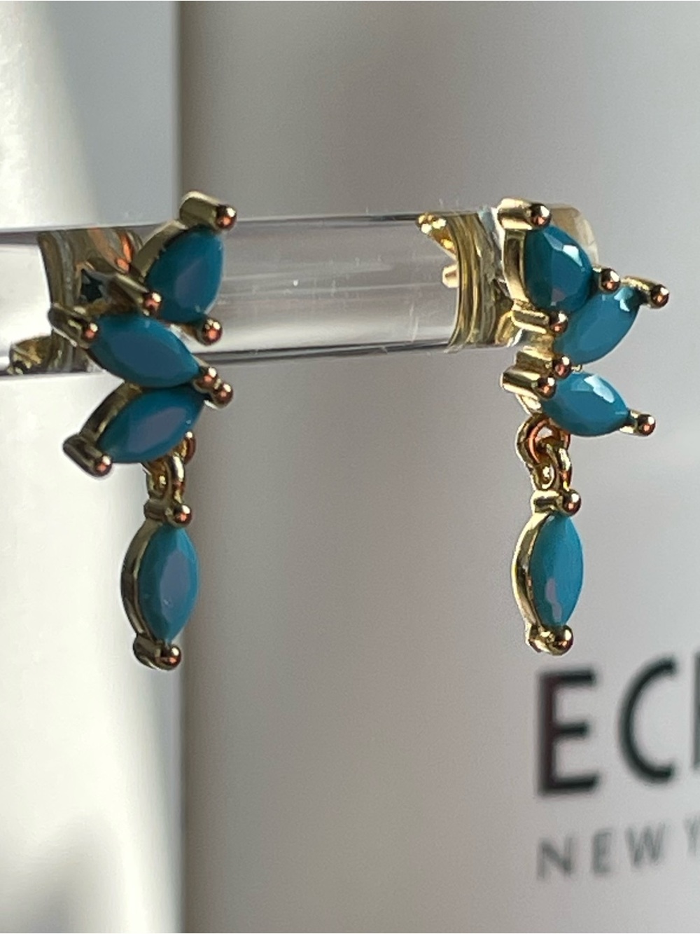 Turquoise Earring Set New - Picture 8 of 8